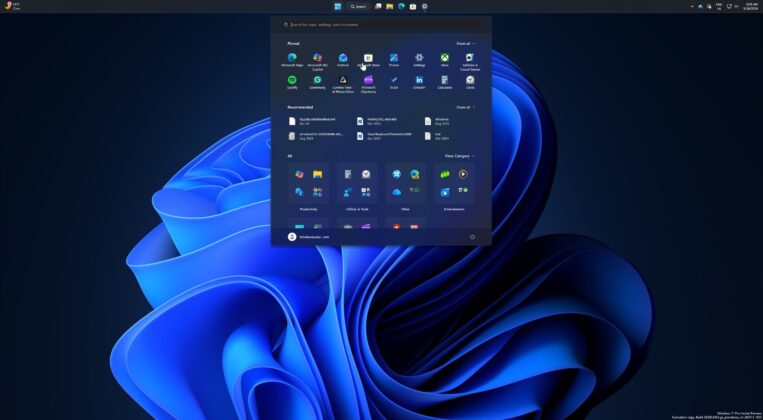 Menu bắt đầu trên cùng trong Windows 11