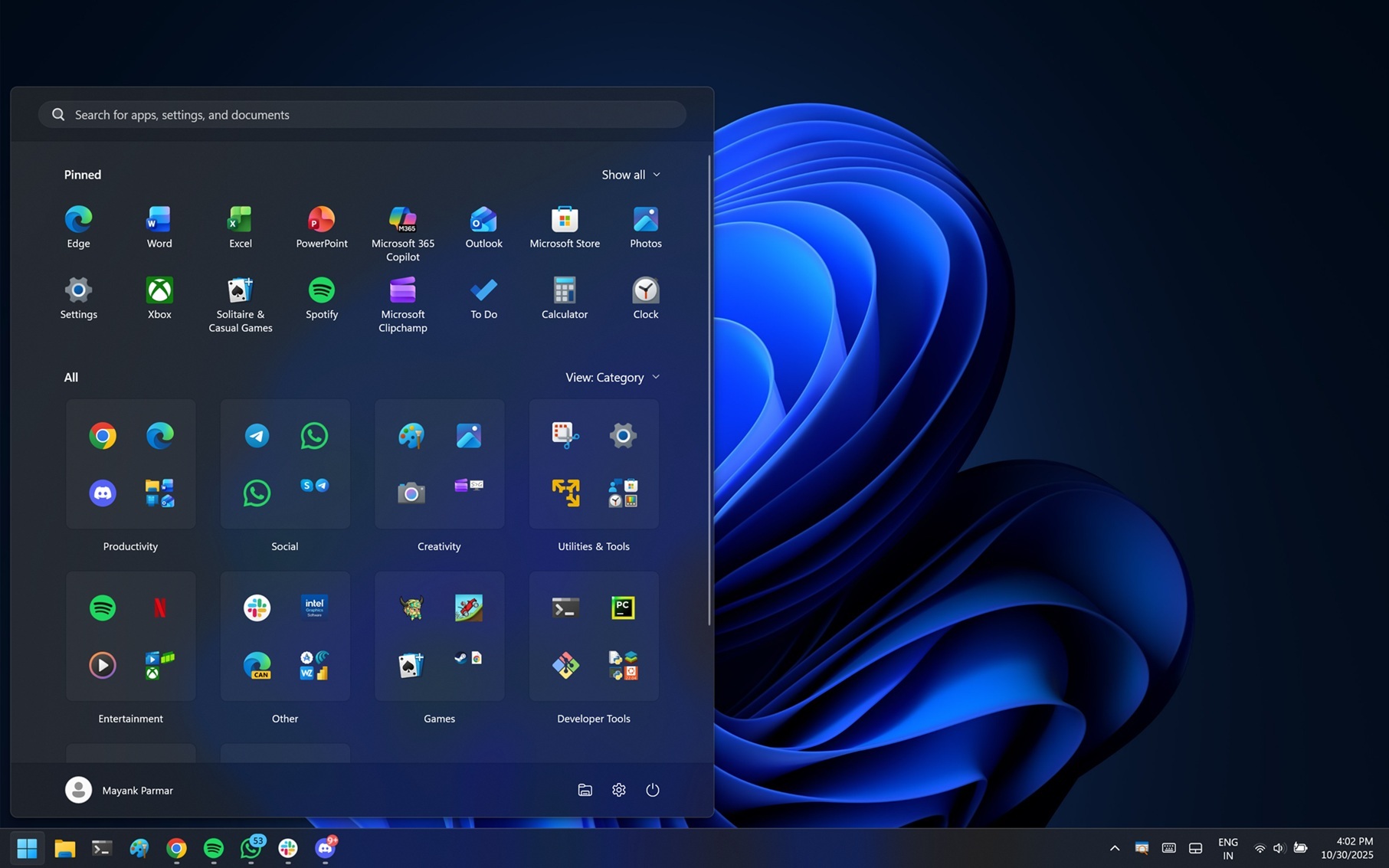 Menu Start của Windows 11 có kích thước cao và khổng lồ