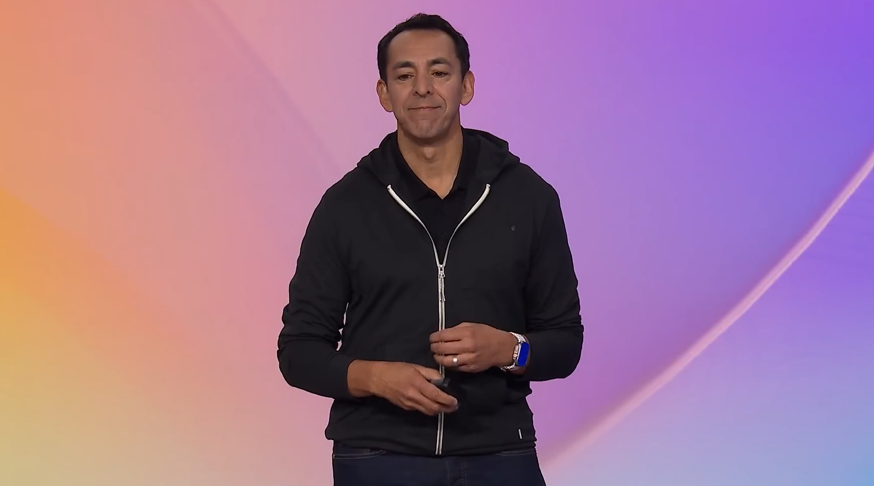 Yusuf Mehdi tại Microsoft Build 2023