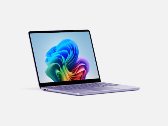 Một góc nhìn của Surface Laptop màu Tím