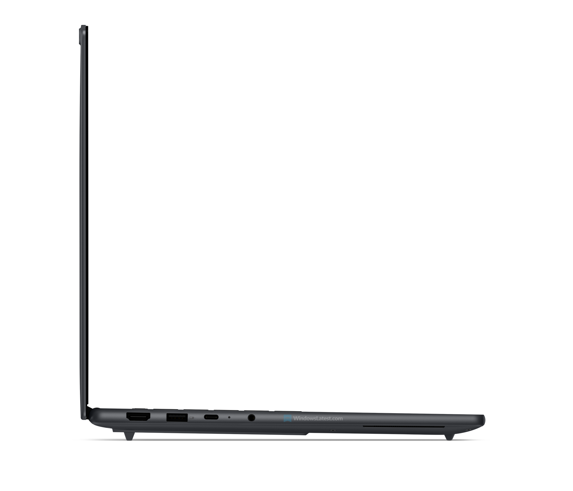 Các cổng kết nối bên trái của Lenovo Yoga Pro 9n