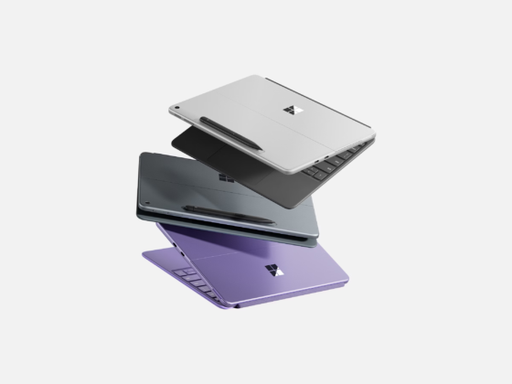 Một số thiết bị Surface Pro với nhiều màu sắc khác nhau.